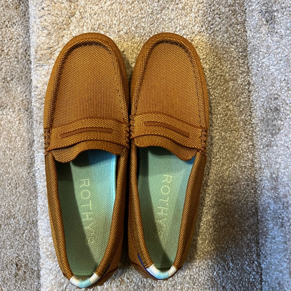 Rothy’s mustard driving loafers 8.5